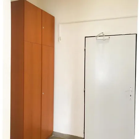 Apartament Alzuz *
